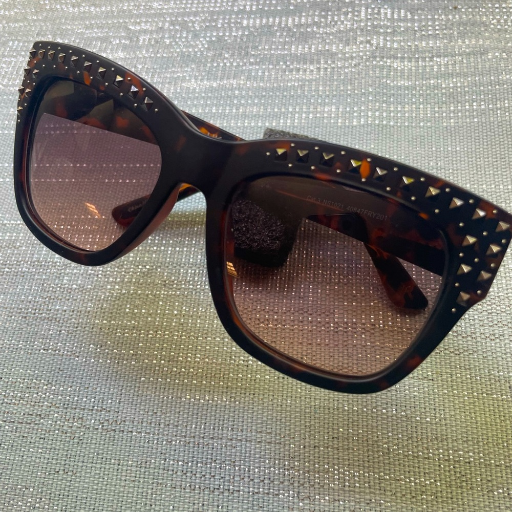 Frye Tortoise and Black Studded Sunglasses *NWOT*